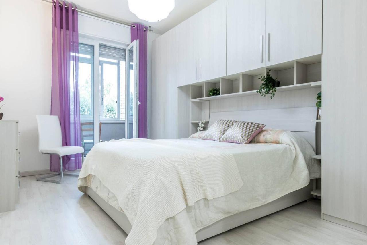 Altido Lovely Apt For 6 Located In Vibrant Gallaratese Milan Exterior photo